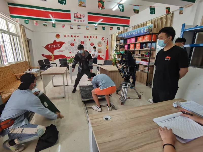 追星女孩心理学分析报告：布拖县广告片拍摄公司揭秘饭圈应援式传播逻辑